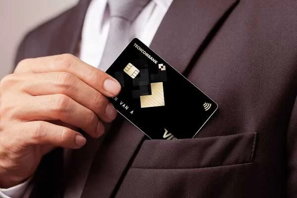 Điều kiện phát hành thẻ đen Techcombank Điều kiện phát hành thẻ đen Techcombank